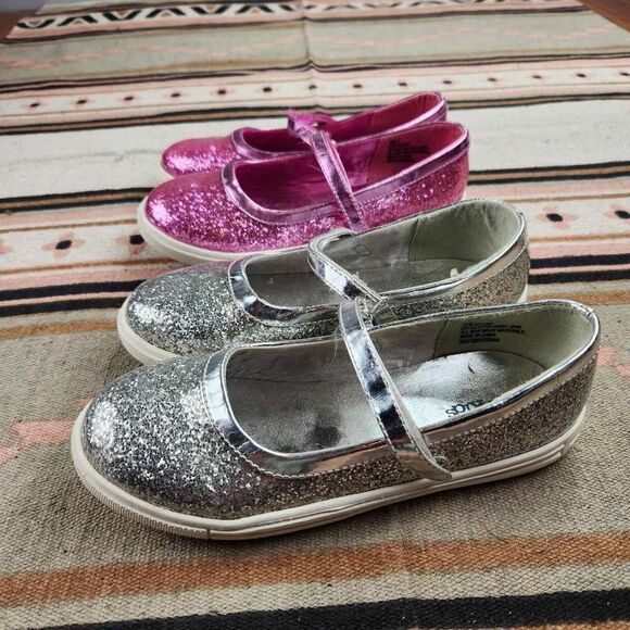 CWD Glitter Mary Janes Girls Size 3 Silver & Hot Pink Velcro Strap Great Conditi - Picture 1 of 6